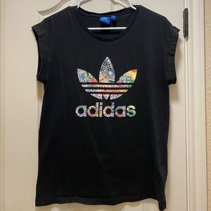 Adidas black t shirt EUC